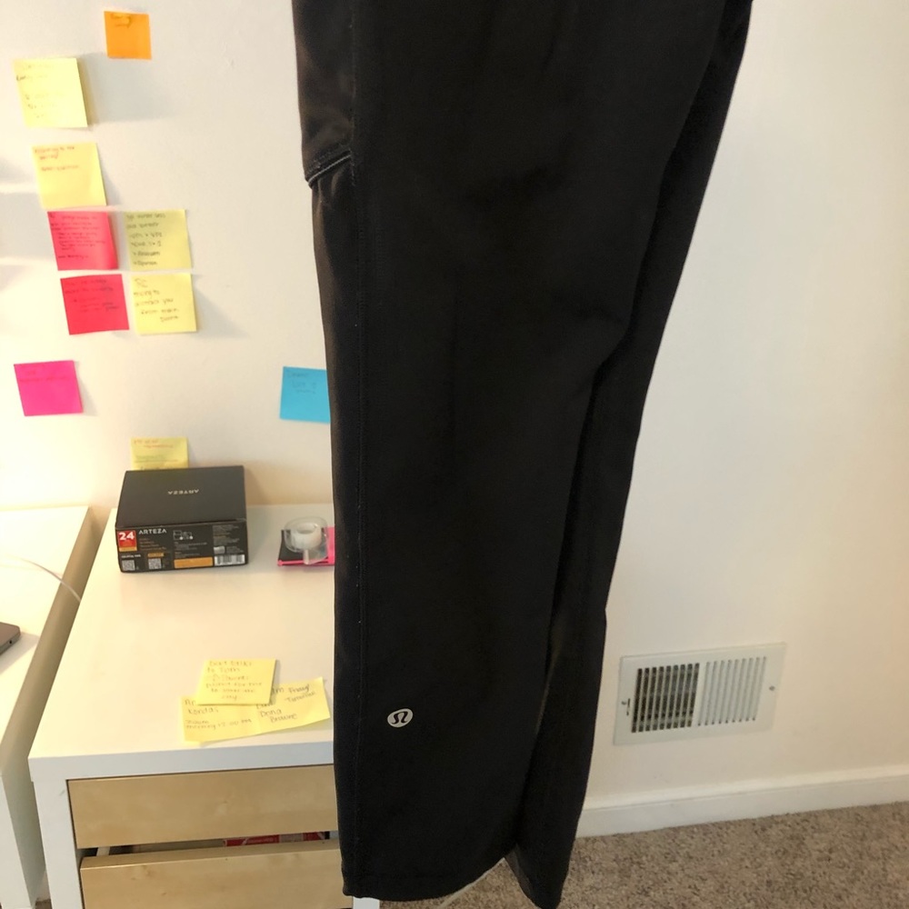 Lululemon Speed Up Crop - image 3